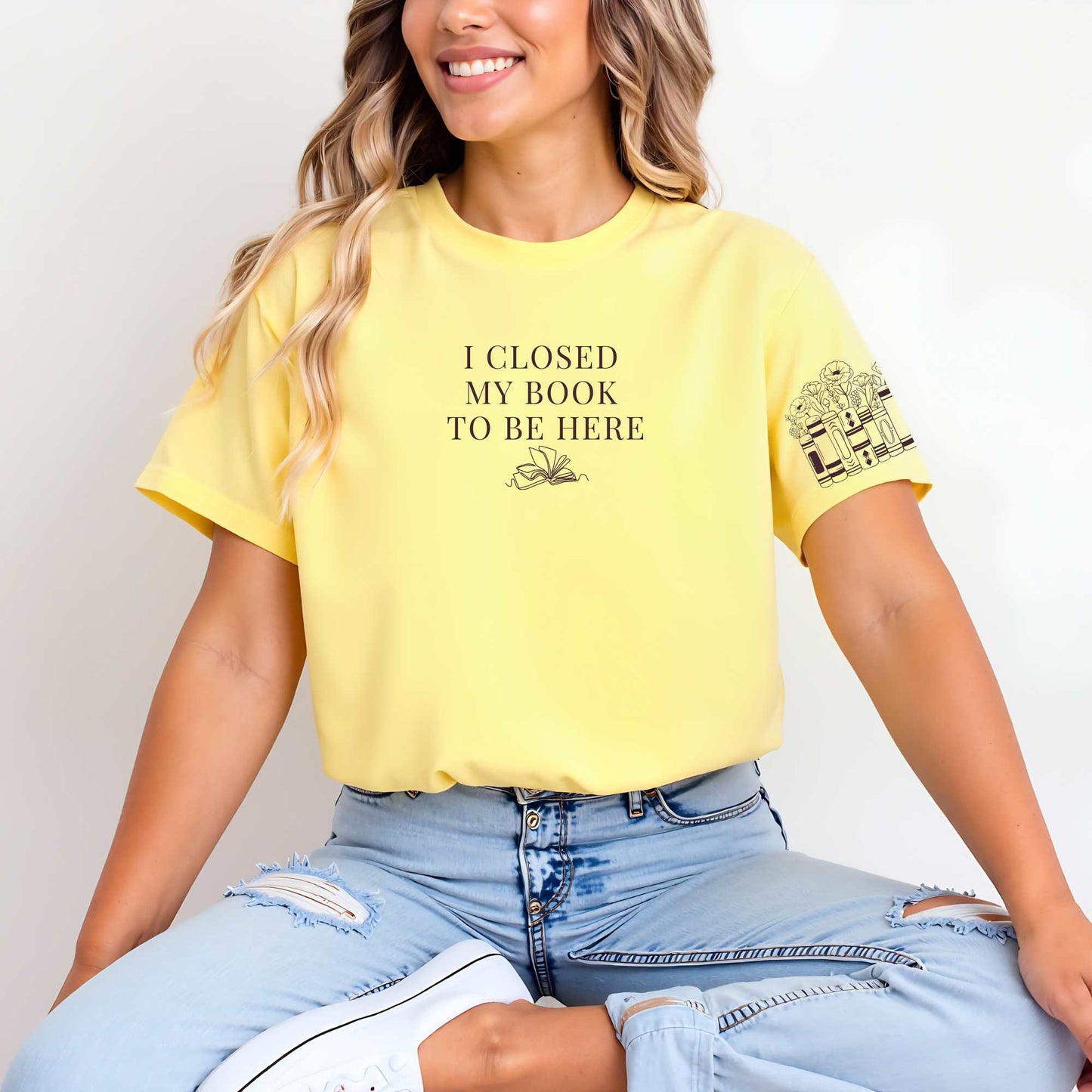 I closed my book to be here Bookish Shirt - limitierte Sommerkollektion