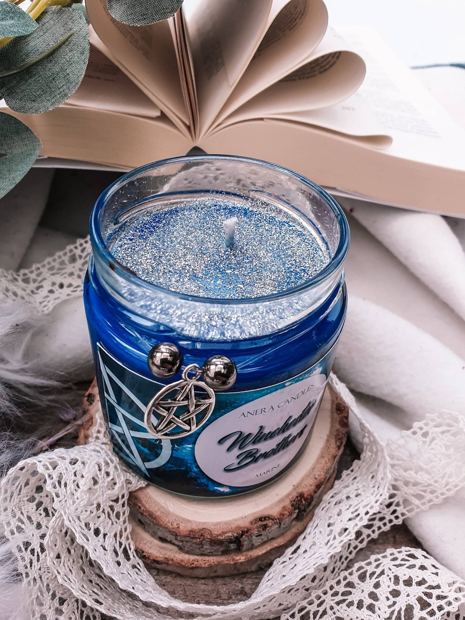 Winchester Brothers | Serie | Bookish Candle | Buchkerze | Duftkerze | Scented Candle | Bookcandle | supernatural Candle | Fantasy Candle
