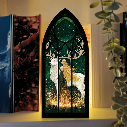 Hirsch & Kriegerin leuchtendes Booknook