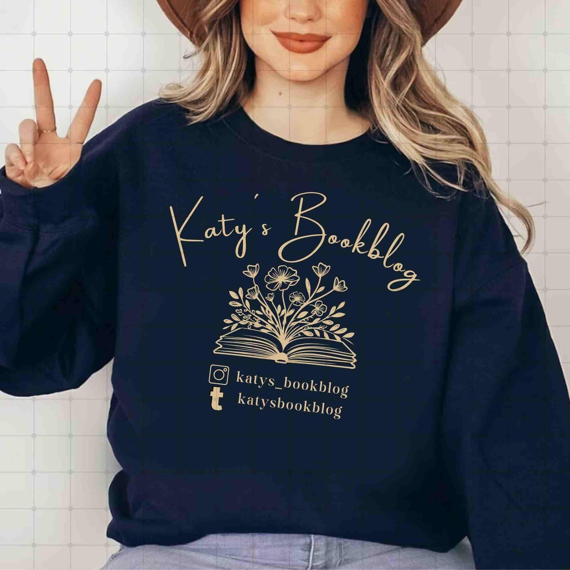 custom Bookblog Sweater, bookworm sweater, Librarian Shirt, Bookclub shirt Clothes, Book Shelf Design Tee, Reading Shirt, Bookworm Tee shirt