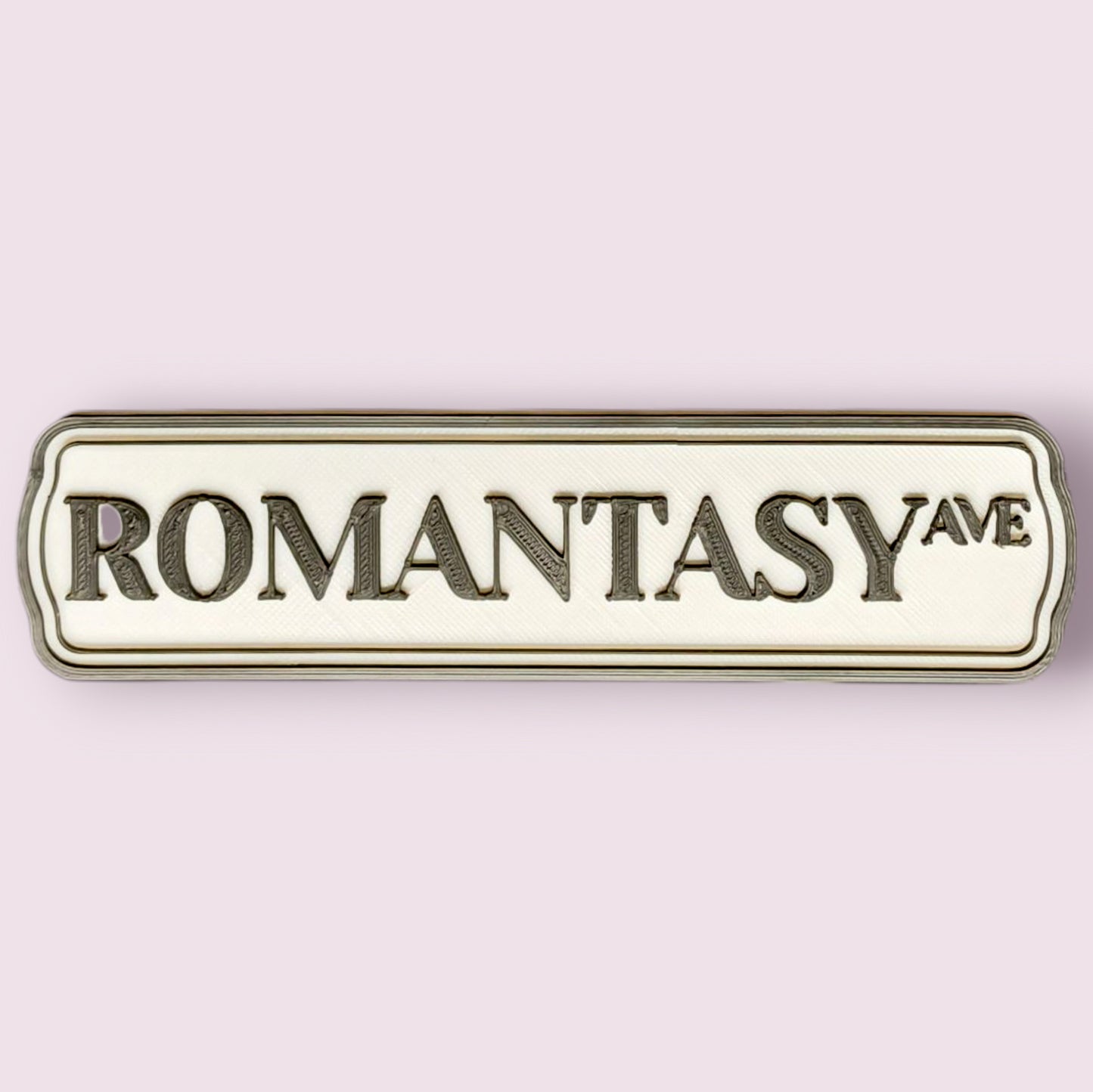 Romantasy Genre Schild Bücherregal