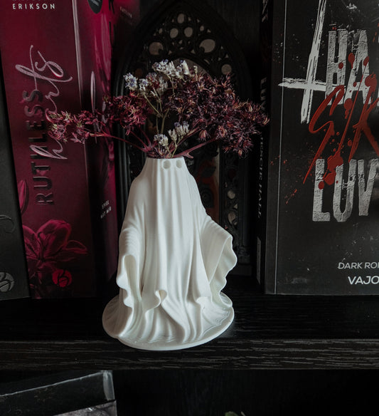 Geist Vase Midnight collection